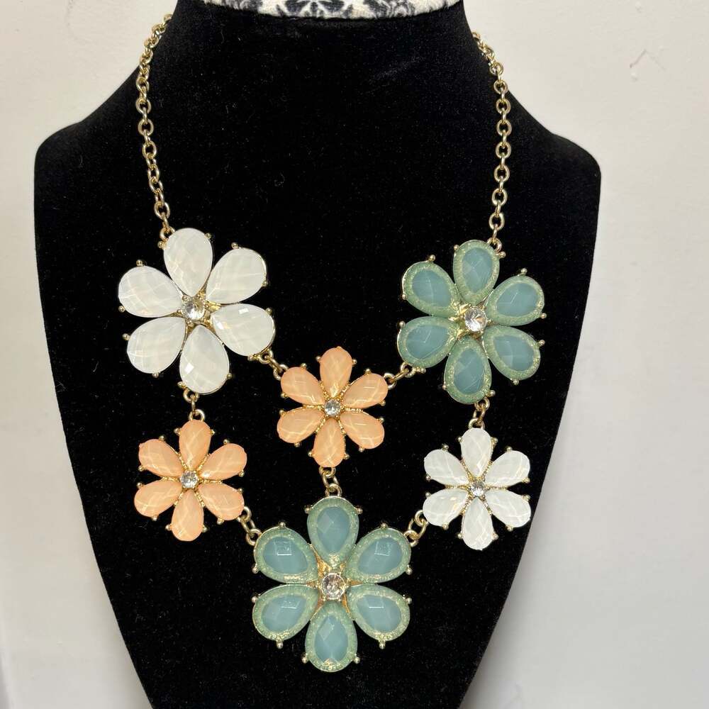 Charming Charlie Pastel Lucite Flower Cluster Statement Necklace